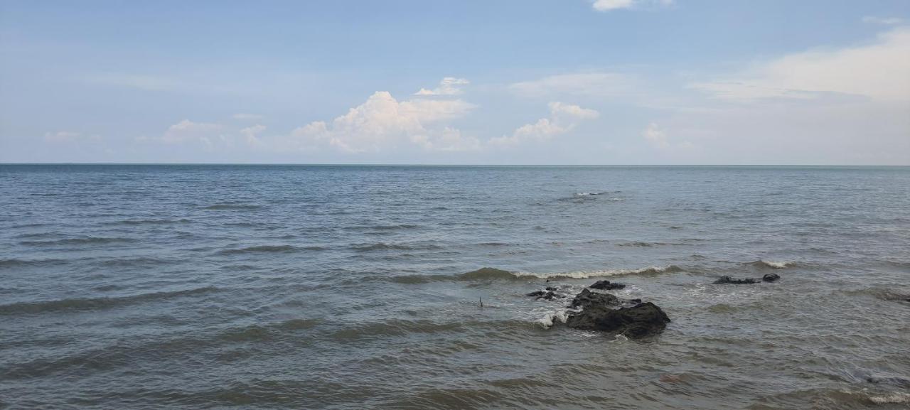 Port Dickson Seaview Homestay Eksteriør billede